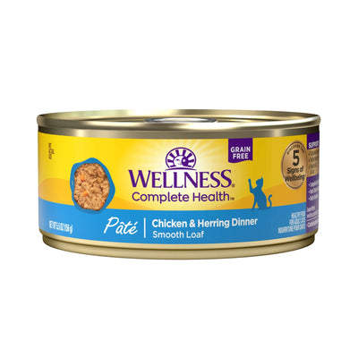 Wellness Complete Health Chicken & Herring Pate Cat Food can, grain-free, high-protein nutrition for cats, 156g.