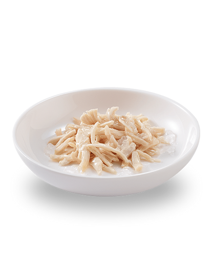Close-up of Schesir chicken pieces in rice jelly gravy